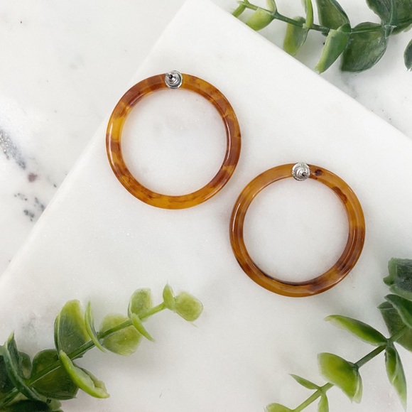 "Kiernan" Earrings || Amber Statement Hoop - Picture 5 of 10
